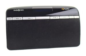 Insignia NS-HDRAD Portable Digital Tabletop HD Radio (HD FM/FM Stereo)