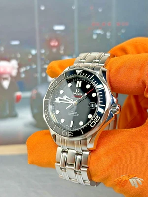 OMEGA Seamaster Diver 300M  212.30.41.20.01.003 Mens Watch Black Dial Complete - Image 1 of 4