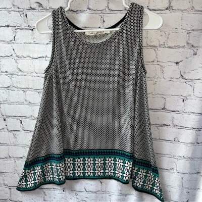 Blusa informal de negocios estilo túnica negra y verde geométrica Max Studio para mujer Foto 1 de 4