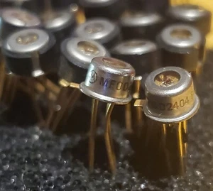 (2 Piezas) MFOD2404 Foto Transistor Preamplificador Motorola 40 Megabaud 12mil Punto Óptico - Imagen 1 de 14