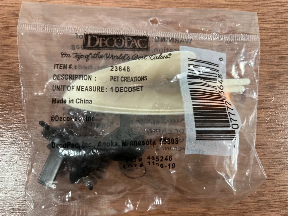 Pet Animal Creations Cake Topper Set by Decopac 3D Plastic Decoration 23648