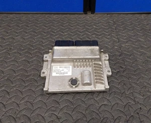 2015 PEUGEOT 308 MK2 2.0 DIESEL ENGINE CONTROL MODULE ECU UNIT 9810764880 A10 - Picture 1 of 4