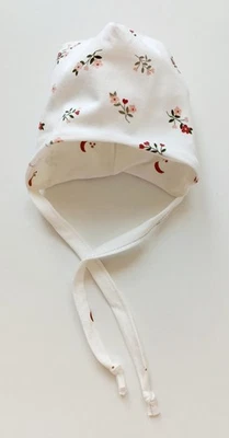 NEU * Babymütze mit Ohrenschutz * Mütze Neugeborene * Erstlingsmütze Blumen - Bild 1 von 4