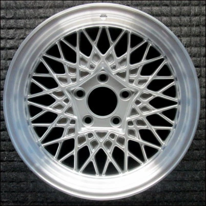 Ford Crown Victoria 16 Inch Machined OEM Wheel Rim 1997 To 2002 - Image 1 of 1