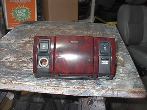 Jeep Grand Cherokee WJ Ash Tray, Burl with radio Bezel - Picture 1 of 4