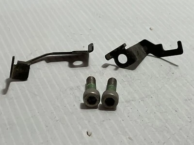 2005 Kawasaki Vulcan 2000 Fuel Injector Locks (Limited) (OEM) Foto 1 de 4