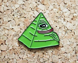 Pepe der Frosch - Illuminaten - Emaille Pin Anstecker - UK Versand - Bild 1 von 2