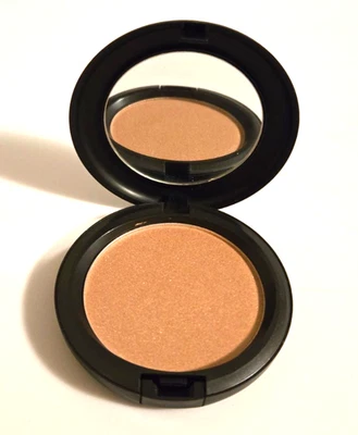 MAC *BELIGHTFUL* Iridescent Pressed Powder - LAST and ONLY ONE on eBay! - Image 1 of 4