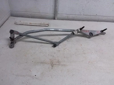 SL63      2017 Wiper Transmission 970887 - Image 1 of 4