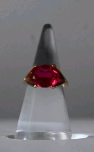 Beautiful Vintage 9ct Gold Ruby Vibrant Red Spinel Solitaire Size I 1/2 - Picture 1 of 3