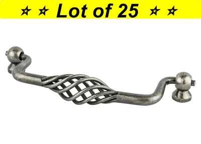 Jaula para pájaros Berenson 9961-2AP-P de 5" mango de cajón fianza caída tirar peltre antiguo Foto 1 de 3