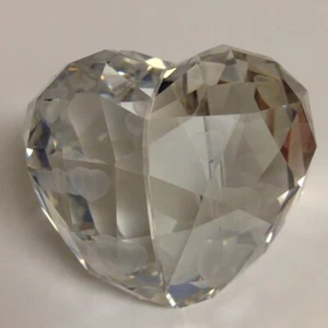 Nuevo En Caja Swarovski Love Heart, Cristal Tono Plata, Mediano 1096729 - Imagen 1 de 3