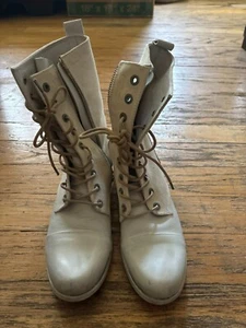 DIESEL White bootie WILD LAND ARTHIK LaceUp Boots Zip Ankle Size 10 lightly worn - Picture 1 of 3