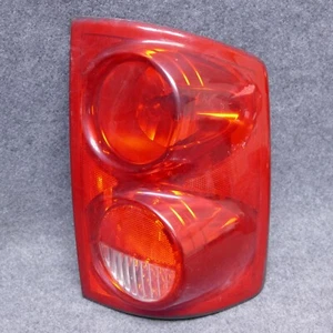 2005-2011 Dodge Dakota RH Passenger Side Tail Light Lamp 55077604AD OEM 76992 - Picture 1 of 10