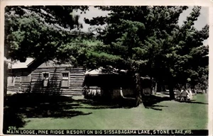POSTCARD MAIN LODGE ON PINE RIDGE RESORT ON BIG SISSABAGAMA LAKE STONE WISCONSIN - Picture 1 of 2