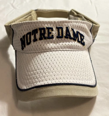 Visera irlandesa de lucha Adidas Notre Dame Foto 1 de 4