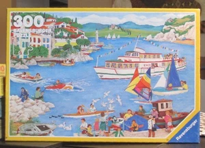 AT THE LAKE - Complete - RAVENSBURGER (RARE FIND) PUZZLE - Imagen 1 de 2