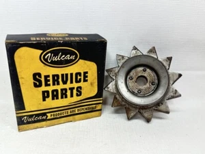 1953-1954 Chevrolet NORS Generator Fan & Pulley #G 3095, GM #3703606 - Picture 1 of 5