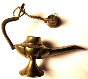 Aladdin Brass Ornate Genie Lamp Vtg Burning Incense Holder 3” Tall - Picture 1 of 5