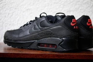 Nike Air Max 90 / Schwarz / Leder / Nike Air Max Black Red / Neu Ungetragen - Bild 1 von 9