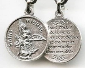 SAINT MICHEL PRIERE VERSO PORTE CLES METAL ARGENTE - Imagen 1 de 2