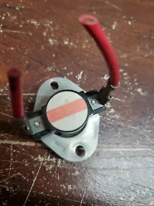 VINTAGE FUSE PART # 200042 WITH WIRE TIPS - Free Shipping - Picture 1 of 2