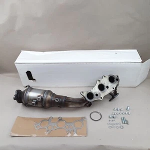 Dorman 674-305 Exhaust Manifold Fits Toyota 4Runner FJ Cruiser (2013 2014-2019) - Picture 1 of 5