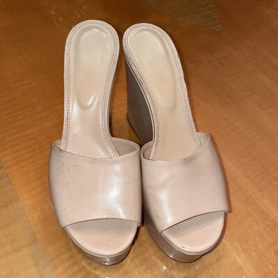 Sergio Rossi Beige Patent Leather Platform Wedge Size 39.5 Foto 1 de 4