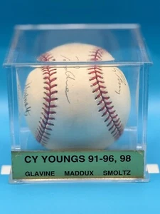 Altanta Braves - Auto Baseball - CY Young 91-96, 98 - Glavine. Maddox and Smoltz - Picture 1 of 9