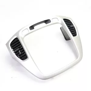 01-07 TOYOTA HIGHLANDER DASH CLIMATE CONTROL CD PLAYER RADIO BEZEL TRIM AIR VENT - Picture 1 of 12