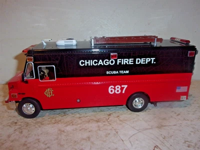 Code 3 Chicago Fire Dept. Scuba Team 687 MT-55 Freightliner #14001 - Image 1 of 4