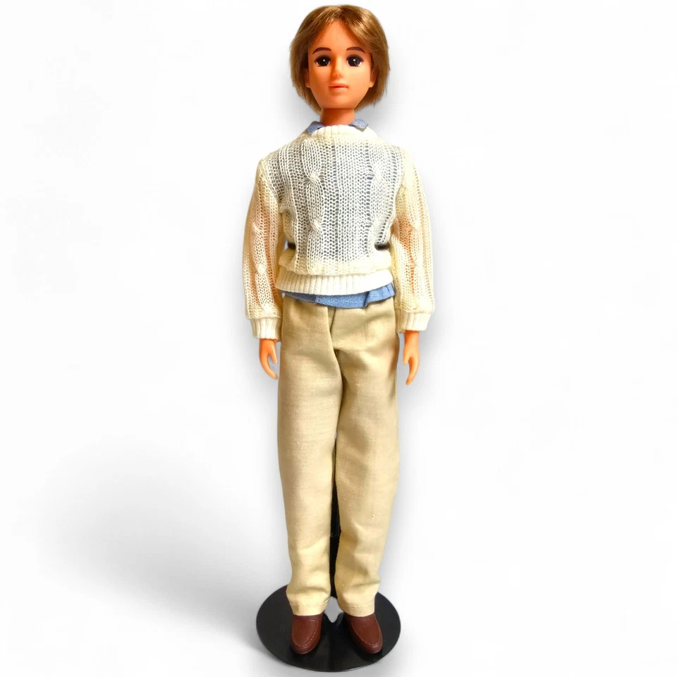 Suéter Tejido Muñeca Takara Jenny Boyfriend Jeff Ojos Marrones Japón De Colección 11.5" Foto 1 de 4