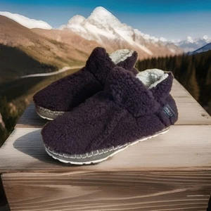 L.L. BEAN Sherpa Fleece Cozy Slip On Slippers Booties Women's size 7 Plum 507186 - Picture 1 of 11