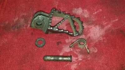 KTM 360 EXC 1996 FOOTREST LEFT FOOT PEG STEP - Image 1 of 2