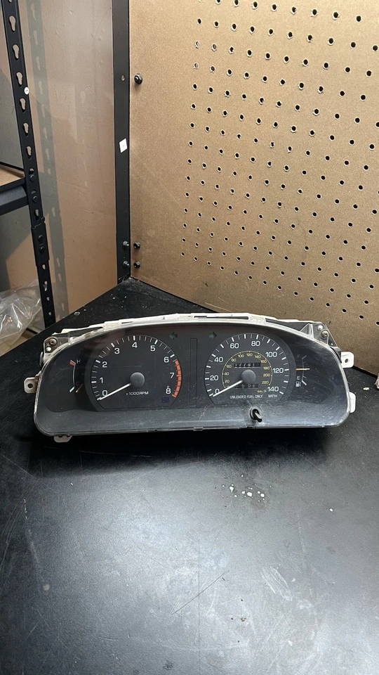 Cuadro velocímetro instrumento Toyota Camry 1992-1993 3,0 L V6 157 k millas OEM 3577 Foto 1 de 4
