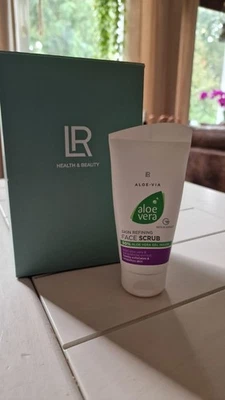 275,87€/L   LR ALOE VIA Aloe Vera Hautverfeinerndes Gesichtspeeling Face Scrub - Bild 1 von 3