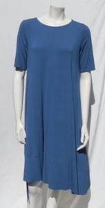 Camiseta deportiva viscosa azul mediana de Eileen Fisher de EE. UU. mangas medias Hi Lo A línea - Imagen 1 de 6