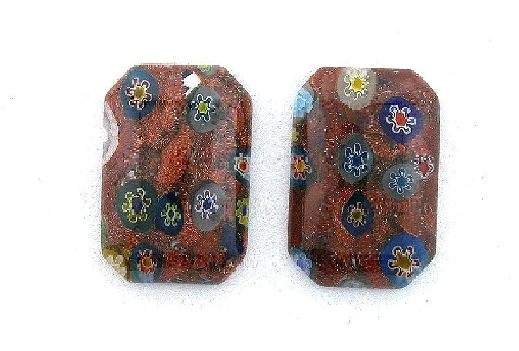 DOS 26MM x 17.5MM ESMERALDA GOLDSTONE FLOR MILLEFIORI VIDRIO CABUJÓN MC12 Foto 1 de 1