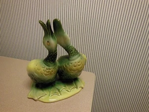 Hull Ducks Planter #1994 VGC 10" Height x 8" Width - Picture 1 of 6
