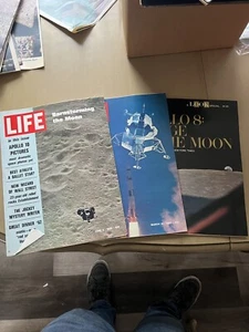 1968-69 Life, LOOK; VG Apollo 8,9,10 Magazines - Bild 1 von 7