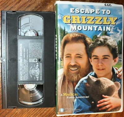 ESCAPE TO GRIZZLY MOUNTAIN (vhs) Dan Haggerty, Miles O'Keefe. Clamshell. Rare VG - Image 1 of 2