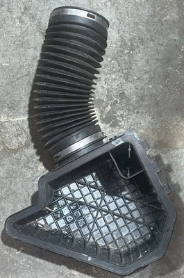 Caja de filtro filtro de aire OEM DODGE CARAVAN CHRYSLER TOWN & COUNTRY 2011-2020 Foto 1 de 2