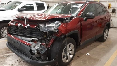 2020 RAV 4     8963042110 T-CASE ECU  - Image 1 of 4