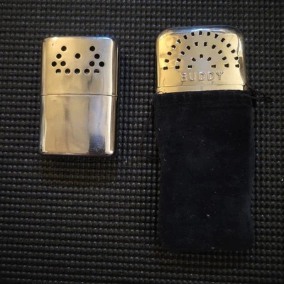 Lote De Colección De 2 Calentadores De Bolsillo De Mano De Metal Cromado De Colección - Buddy & Jon-E Foto 1 de 4