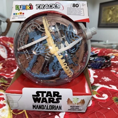 Rubik’s Tracks Star Wars Mandalorian 3D Gravity Maze/Juego de Rompecabezas -80 Obstáculos Foto 1 de 3