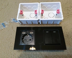 Toma de Corriente con doble puerto Usb y 2 Interruptores con doble caja - Imagen 1 de 4