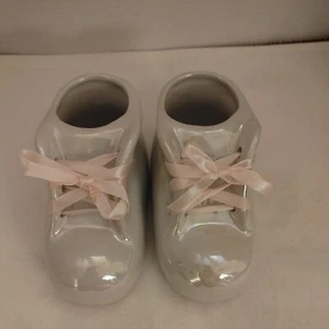 K's Collection Ceramic Pink Laced Baby Bootie Shoe Planter Collectible 5x3 A6 - Picture 1 of 7