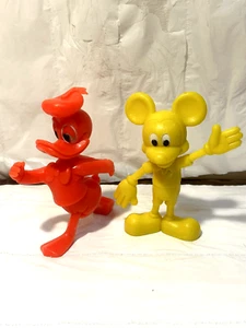 2 Vtg 1971  Marx Walt Disney Yellow Mickey Mouse & Red Donald Duck Hard Plastic - Picture 1 of 7