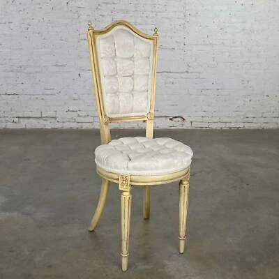 Silla de vestidor o acento blanca antigua estilo Luis XVI Hollywood Regency Foto 1 de 4