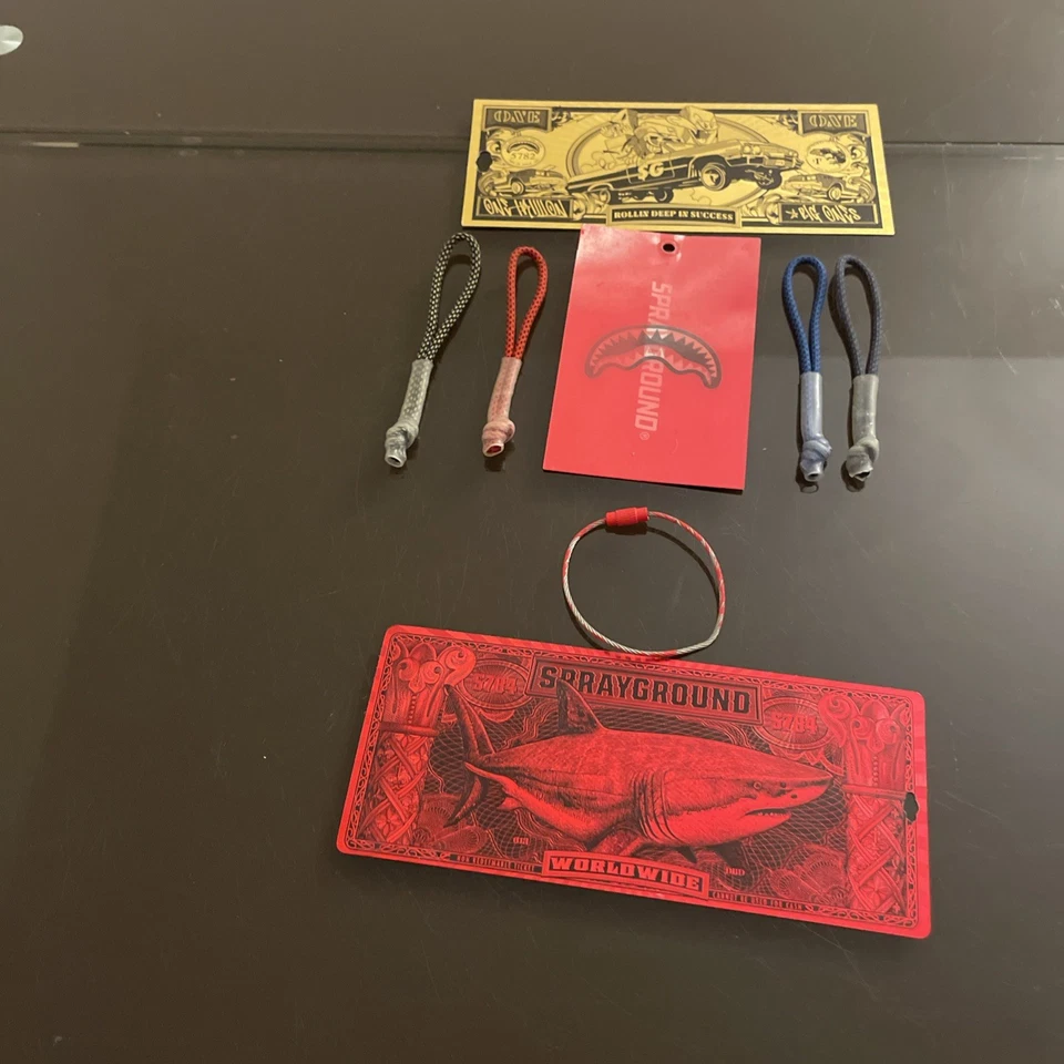 Etiquetas Nike Elite cremalleras y etiquetas de suelo en aerosol Foto 1 de 4